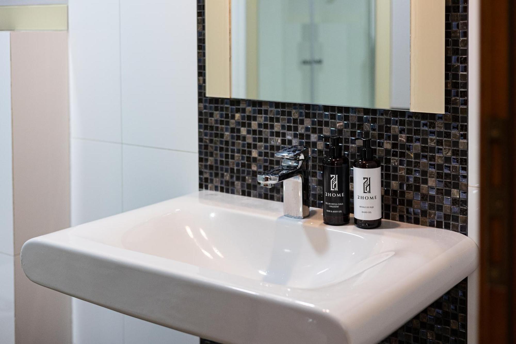 2Homerent Apartamenty W Dzielnicy Muzycznej 比得哥什 外观 照片