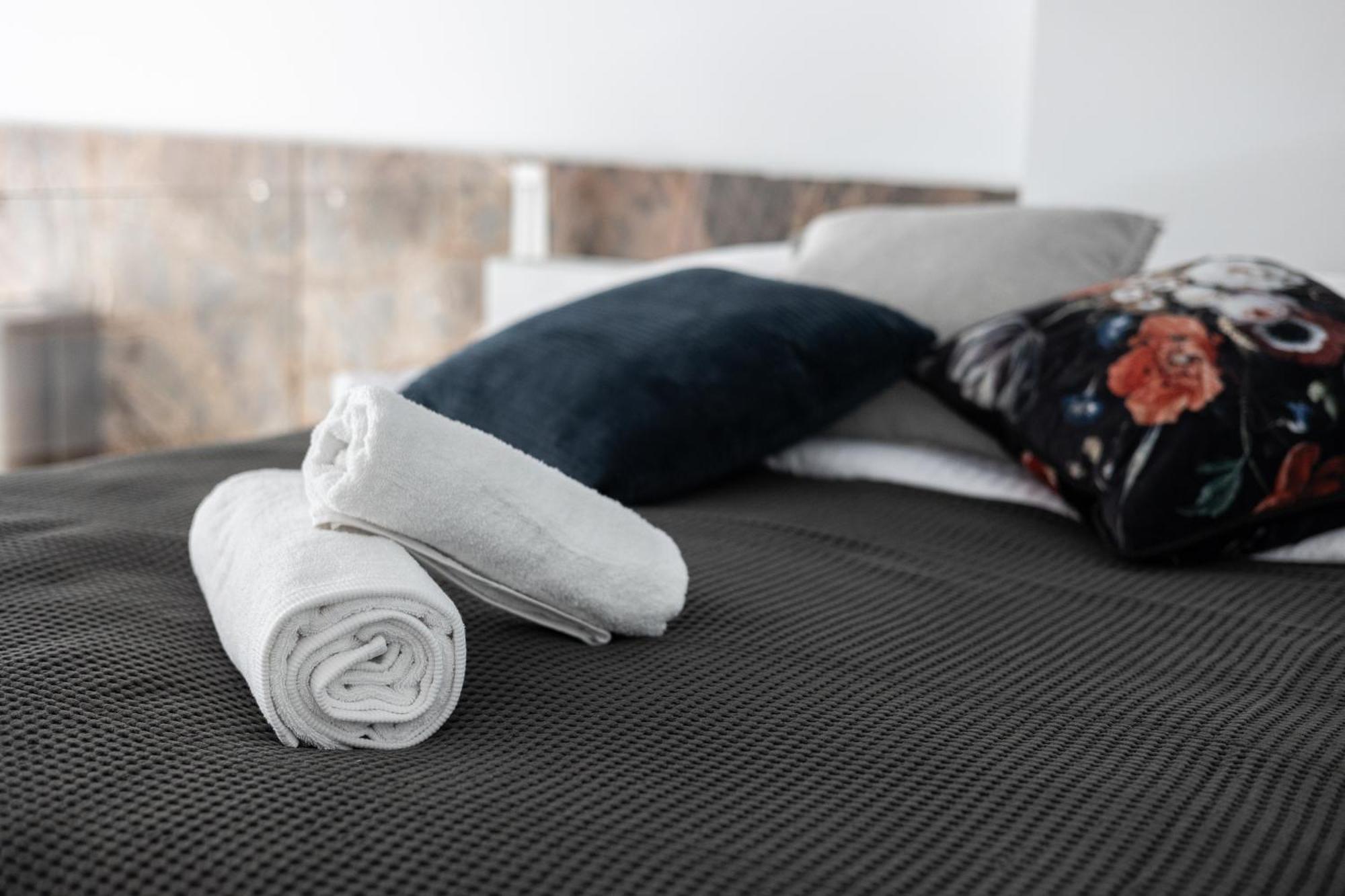 2Homerent Apartamenty W Dzielnicy Muzycznej 比得哥什 外观 照片
